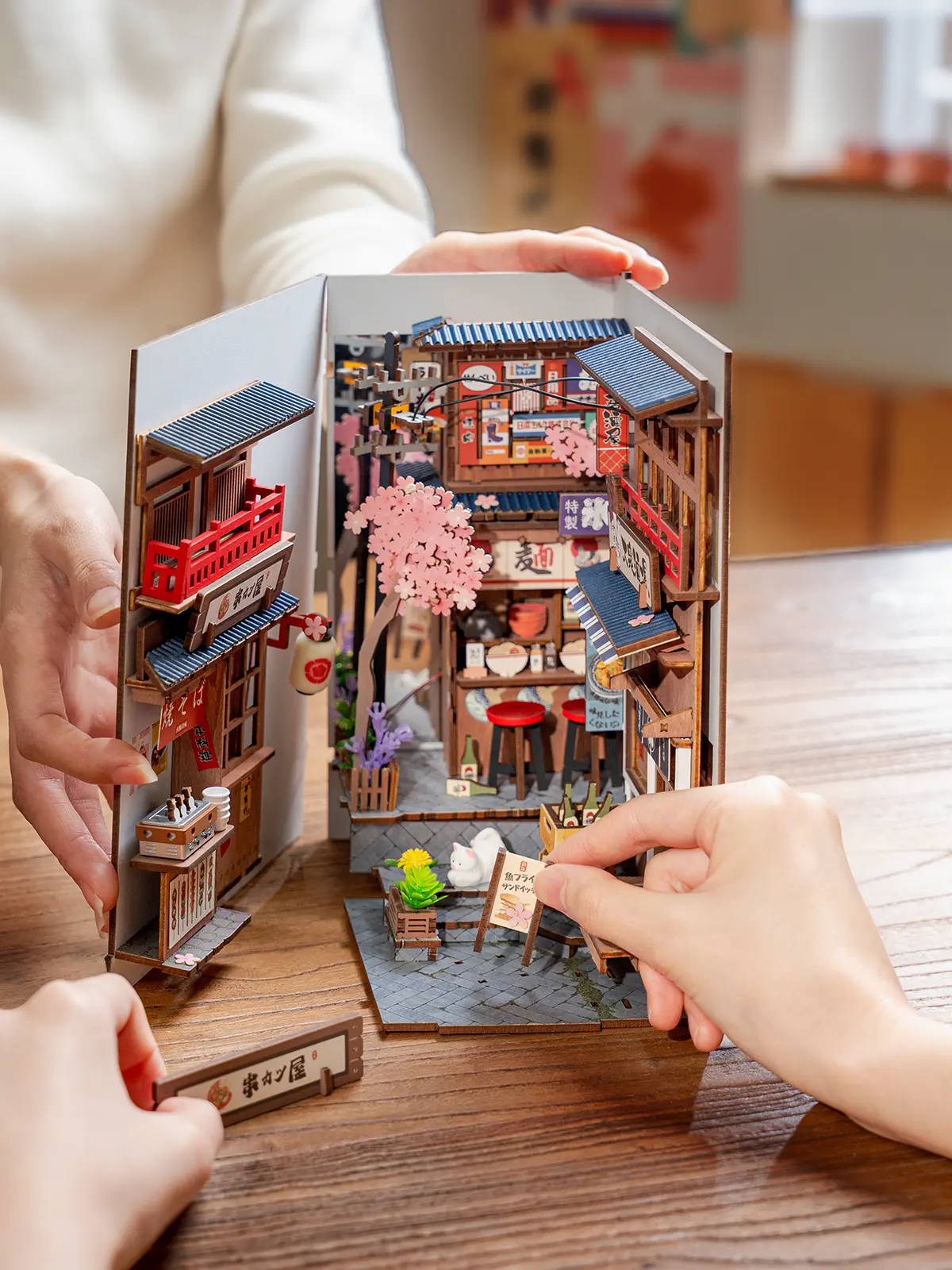 Robotime Book Nook Sakura Wine Alley TGB11 - Image 7
