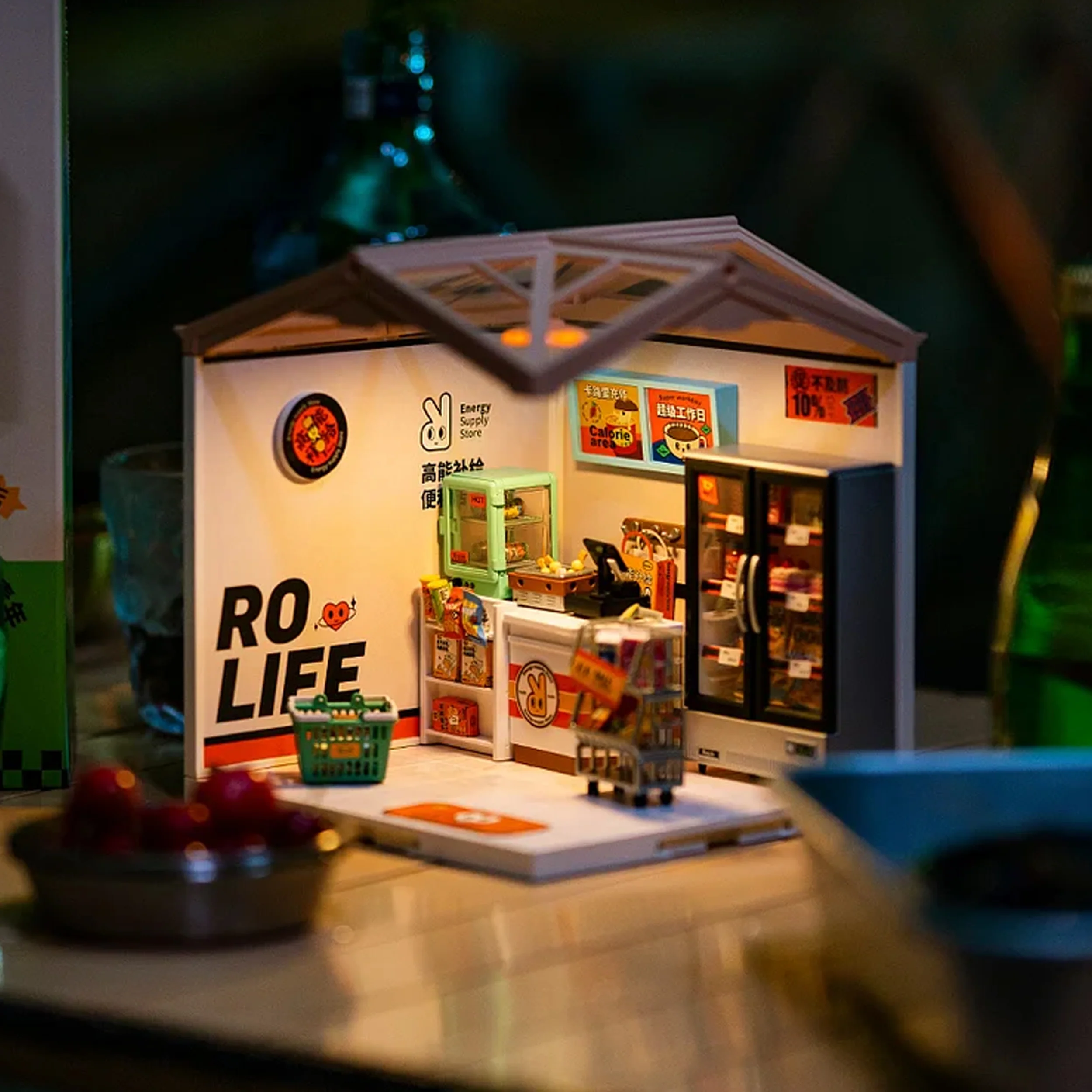 Robotime Energy Supply Store DW002 - Image 4