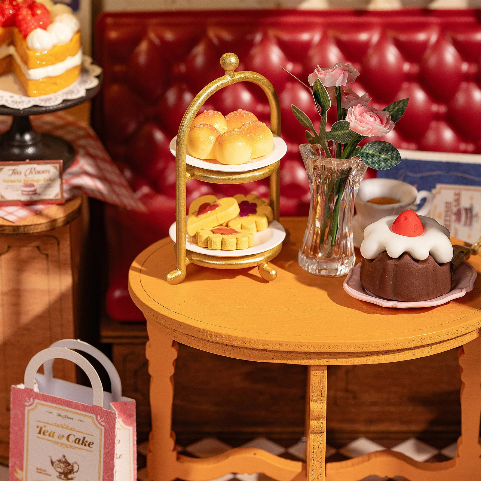 Robotime Leisure Time Tea Room DG171 - Image 6