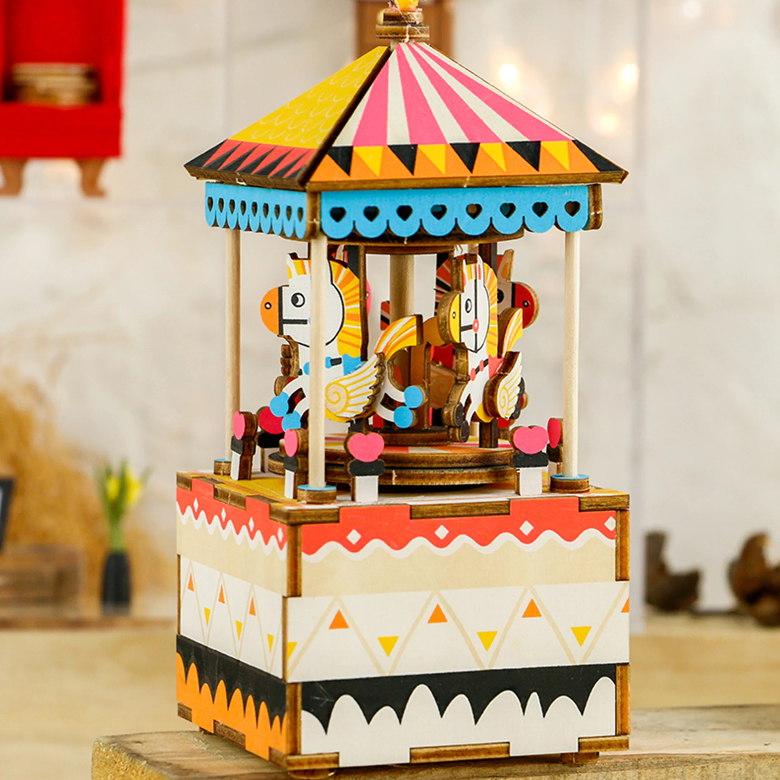 Robotime Merry-go-round AM304 - Image 3