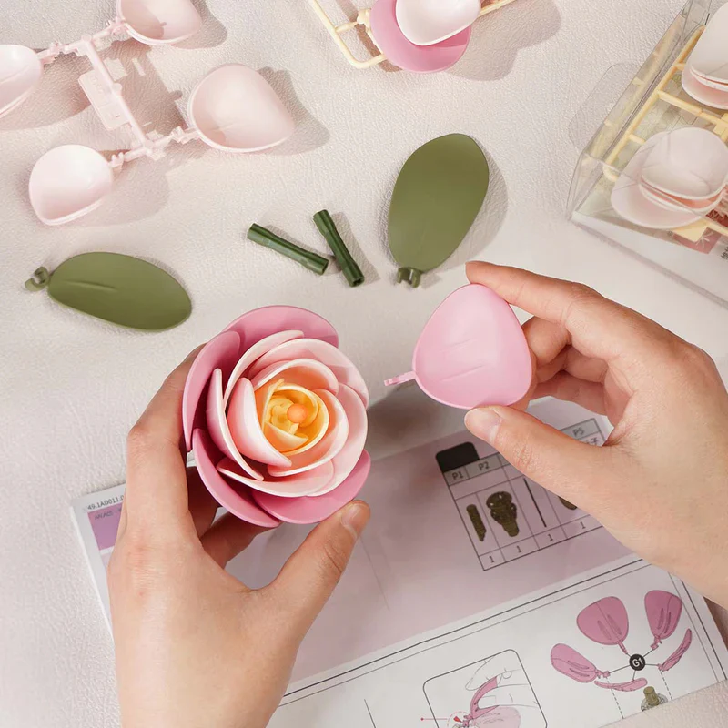 Robotime Pink Camellia AD011 - Image 4