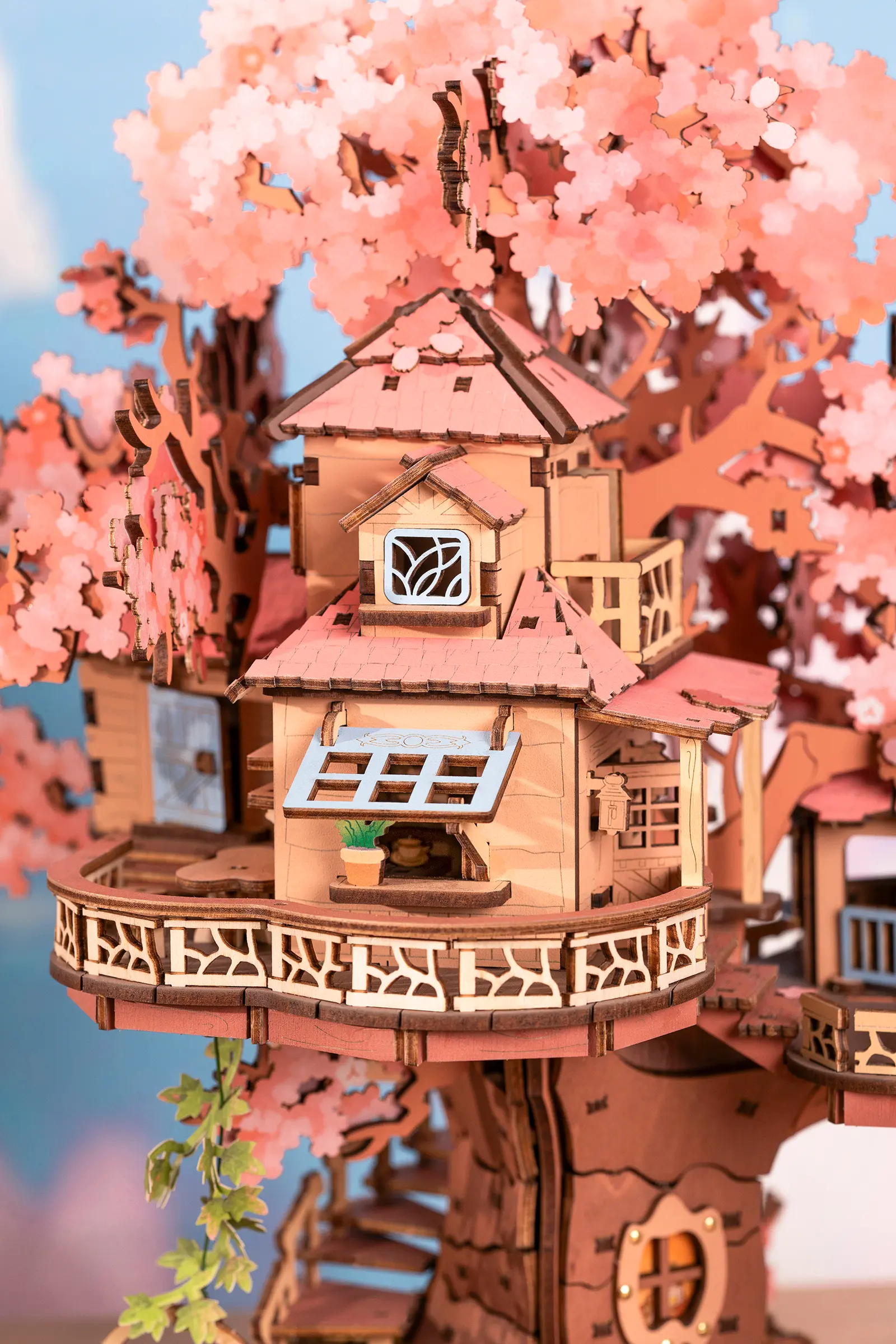 Robotime Sakura Tree House TGS04 - Image 4