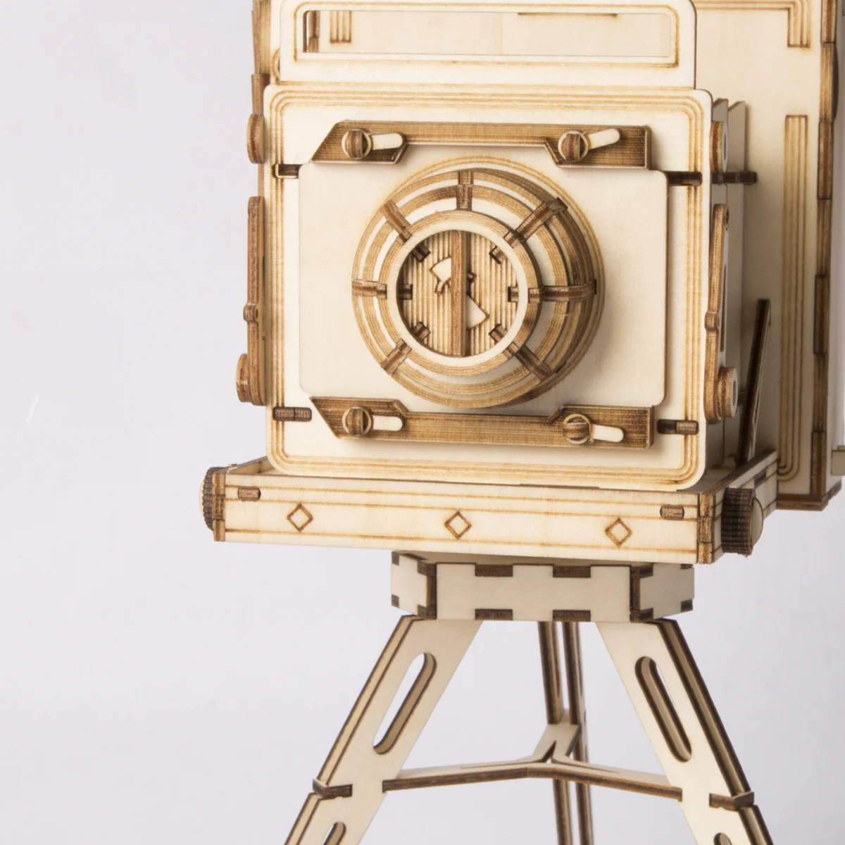 Robotime Vintage Camera TG403 - Image 3